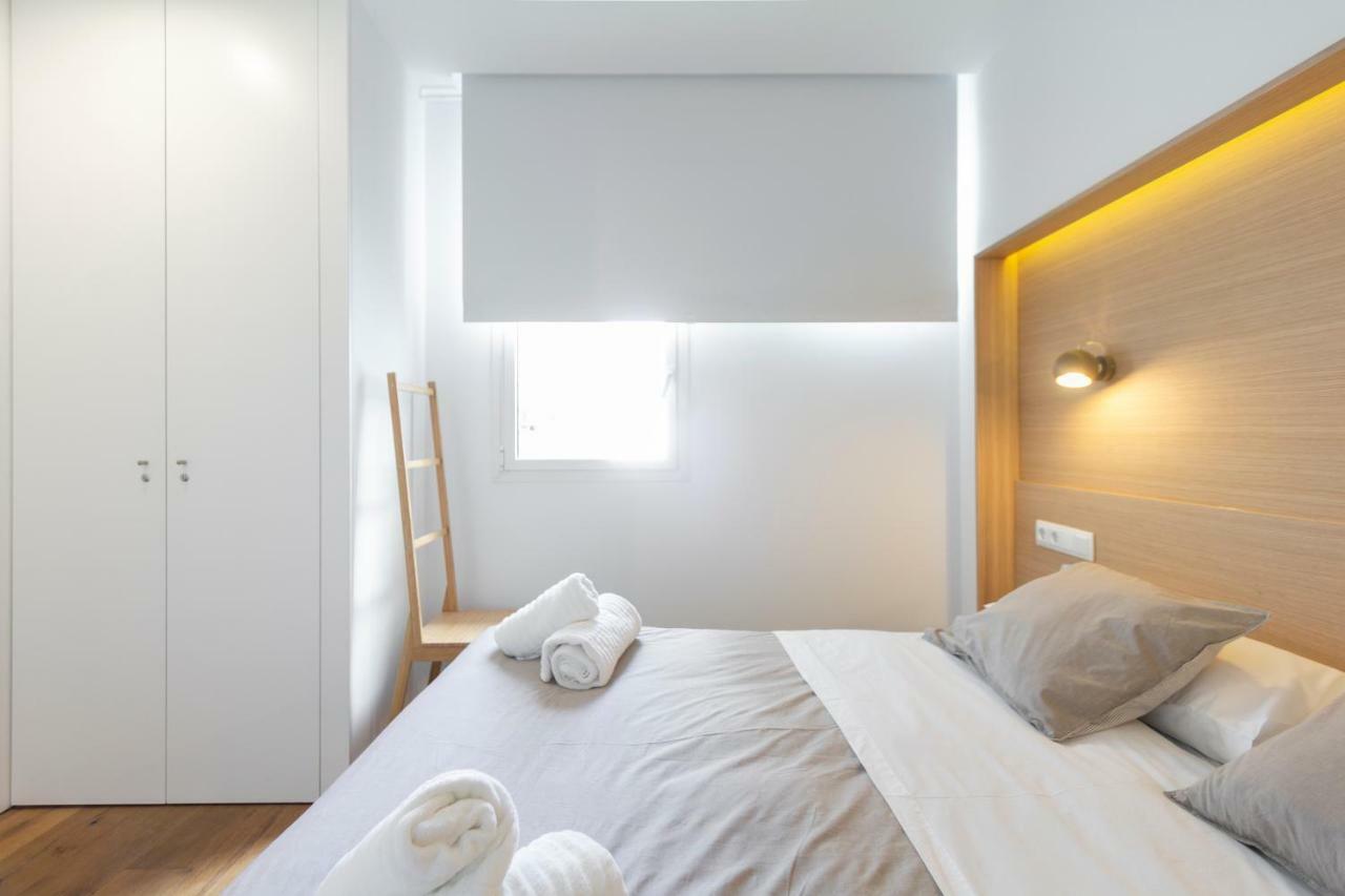 Appartamento Urbantec Realty - Atocha Y Museos Madrid Esterno foto