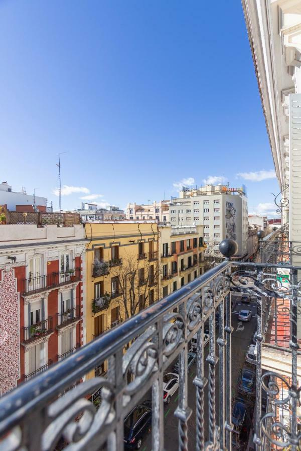Appartamento Urbantec Realty - Atocha Y Museos Madrid Esterno foto